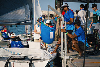 Hebeeinrichtung für Para-Athlet*innen