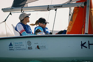 Gerald Zernatto und Claudia Wolschlägl bei einer Bojenrundung